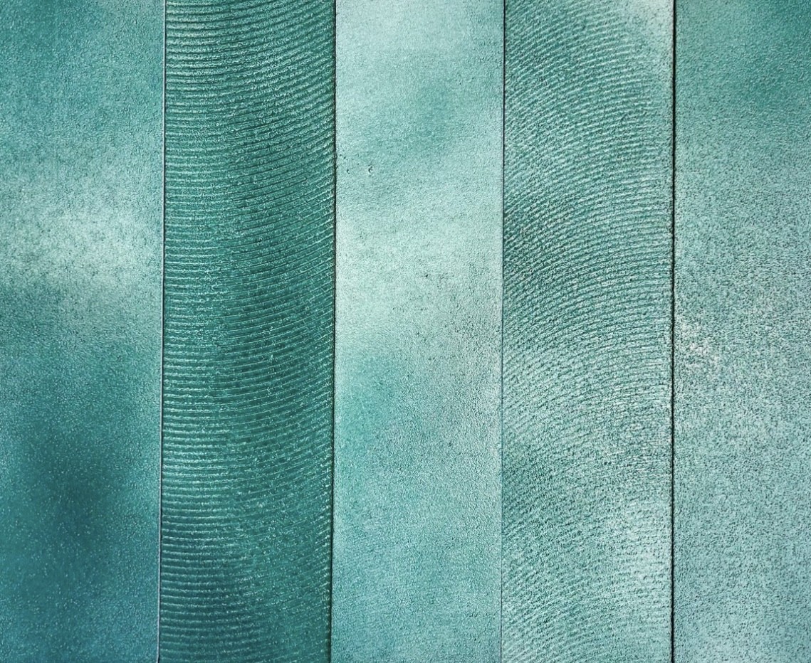 Basalt Turquoise Mix Long Subway 300X75