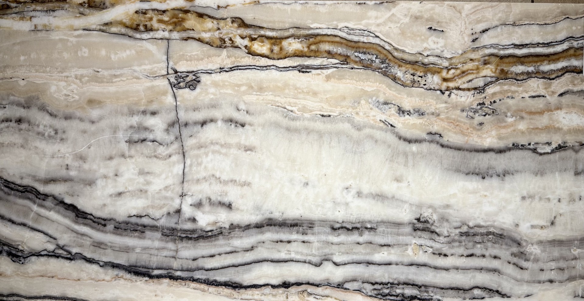 River Gold Onyx Rectangle Tile 305X610X17